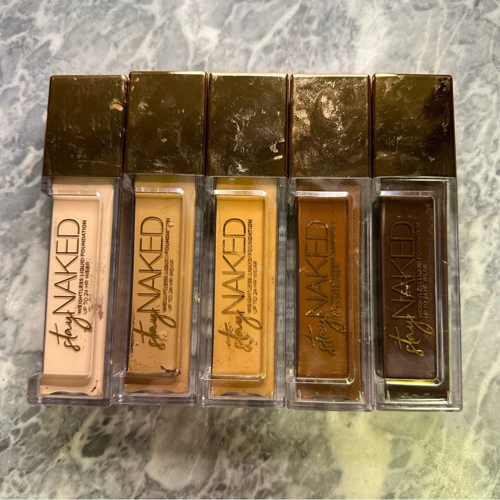 Urban Decay Stay Naked Foundation‎